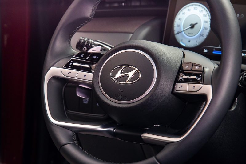 Vô-lăng các điệu, thiết kế mới nhất của Hyundai.